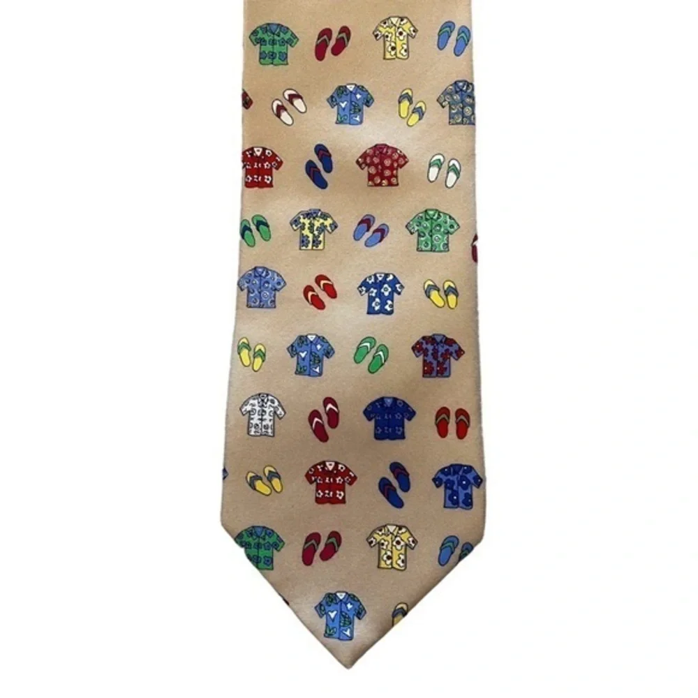 ALYNN “Aloha Shirts & Flip Flops” tan tie, summer vacation Hawaii